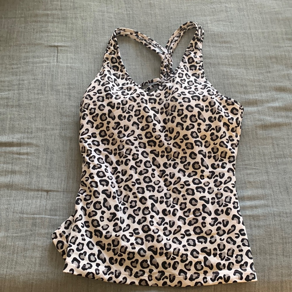 Kiava swim tanking S